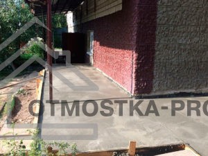 Отмостка вокруг дома в Архангельском